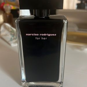 Brand new bottle of for her by Narciso Rodriquez